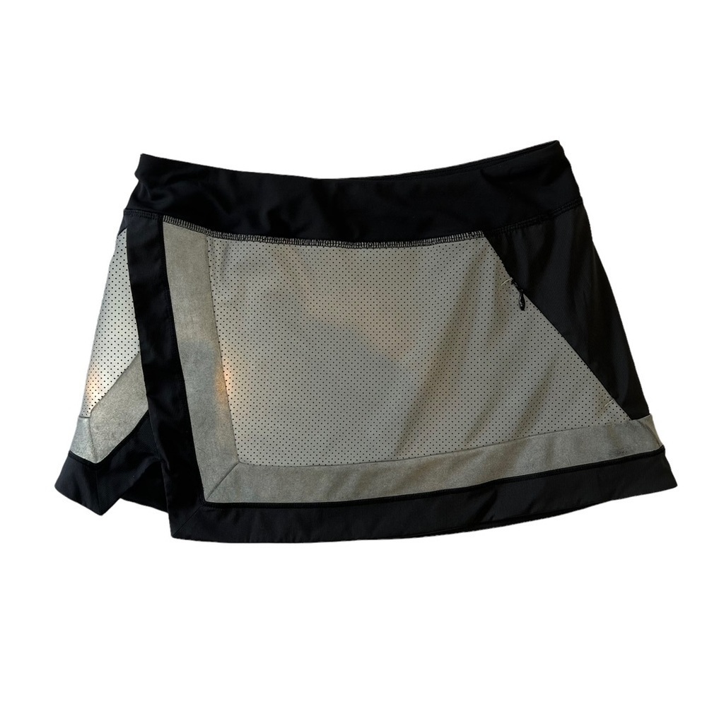 Lululemon Light It Up Reflective Skirt Sz 4